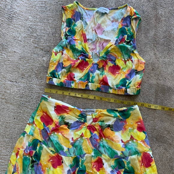 Charlie Holiday Floral bright Cheyenne maxi skirt and crop top two piece set-OBO - Picture 7 of 10